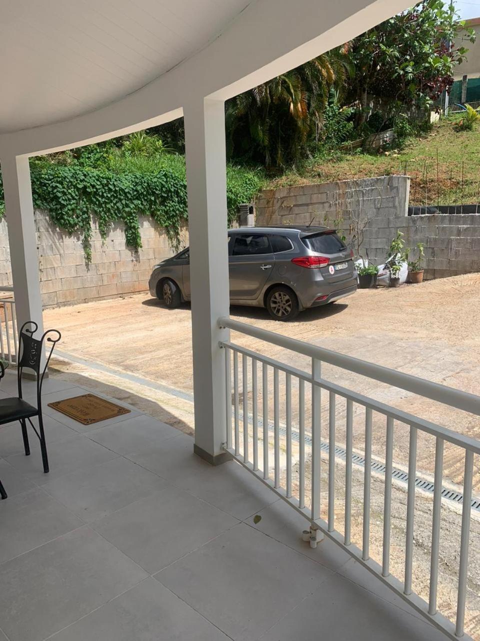 Villa Les Mahoganys Riviere-Salee Esterno foto