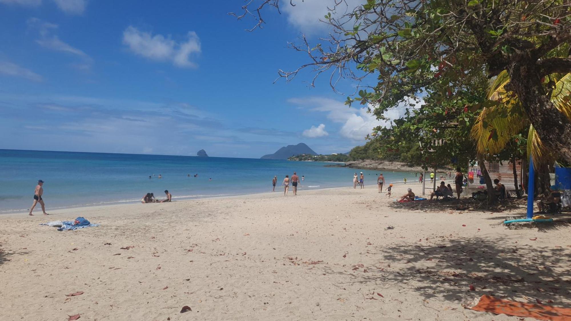 Villa Les Mahoganys Riviere-Salee Esterno foto